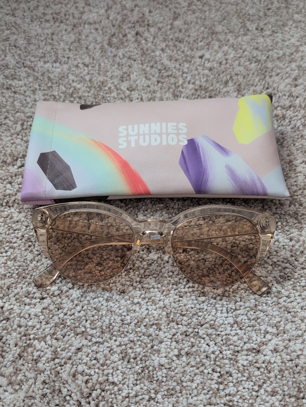 ♻️ NWOT Sunnies Studios Sunglasses